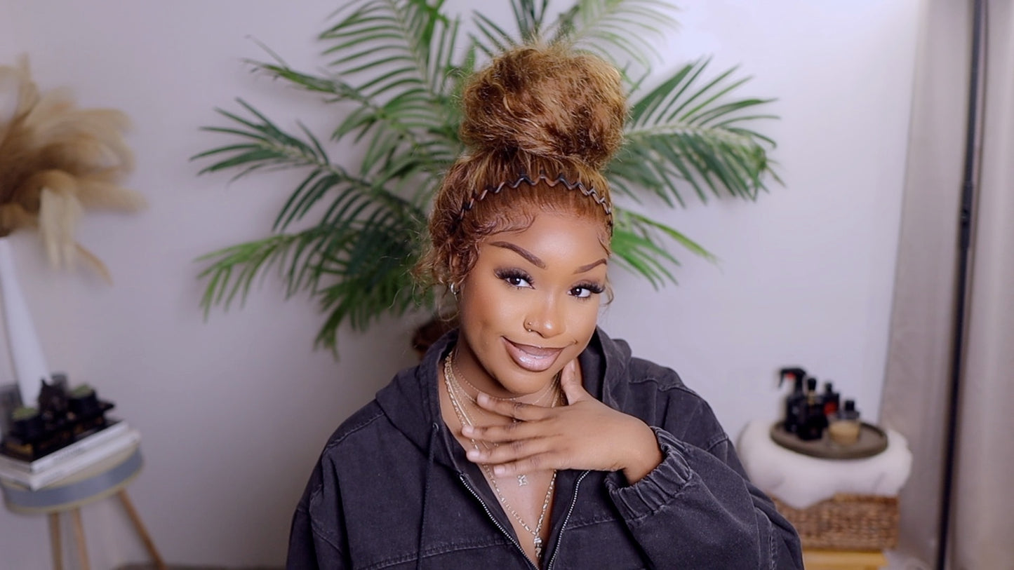 Ashimary 24” 360 Lace Front Highlight Ombre Water Wave Wig